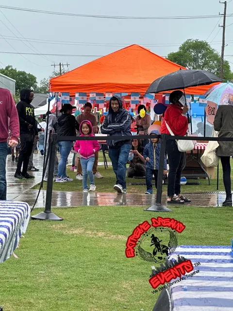 Families enjoying an Xtreme Dreams community event